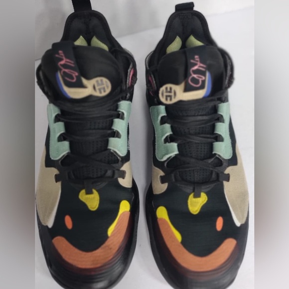 James Harden  for men  Colorful Sneakers size 11 pre owned Exellent condition - Picture 1 of 14
